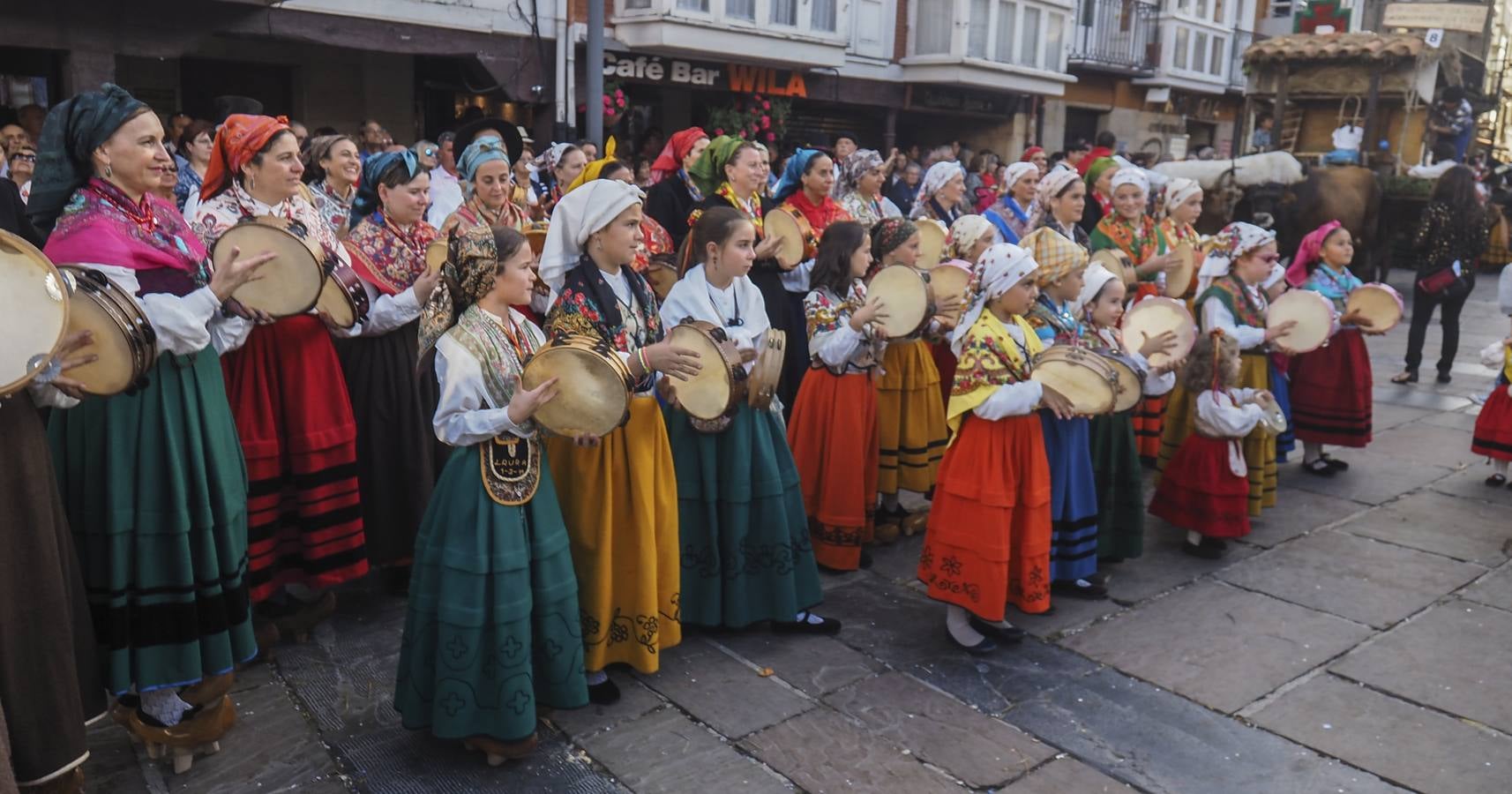 Fotos: Quince carretas y diez agrupaciones folclóricas participarán hoy en el Día de Campoo