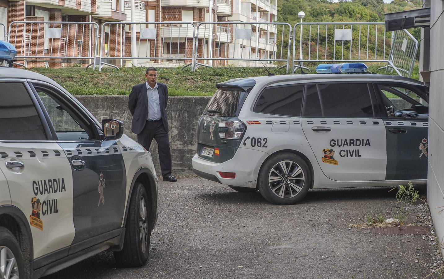 Llegada de Carmen Merino a los juzgados de Castro Urdiales esta mañana.