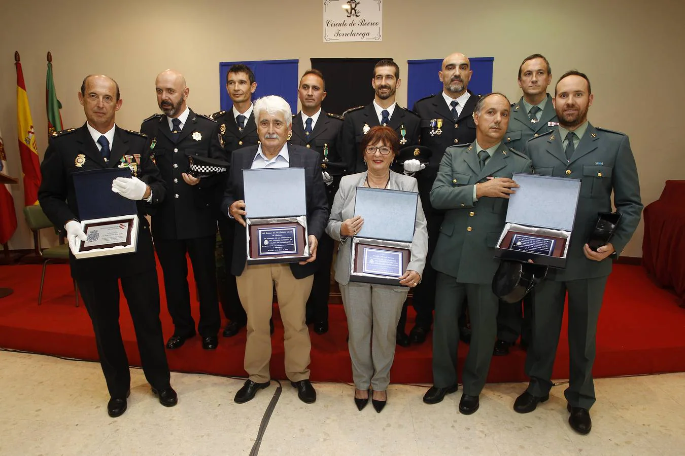 Fotos: La Policía Nacional celebra a sus patronos en Torrelavega