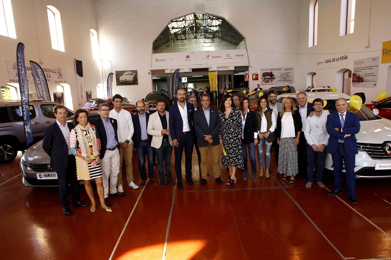 Fotos: Feria de vehículos de ocasión en La Lechera de Torrelavega