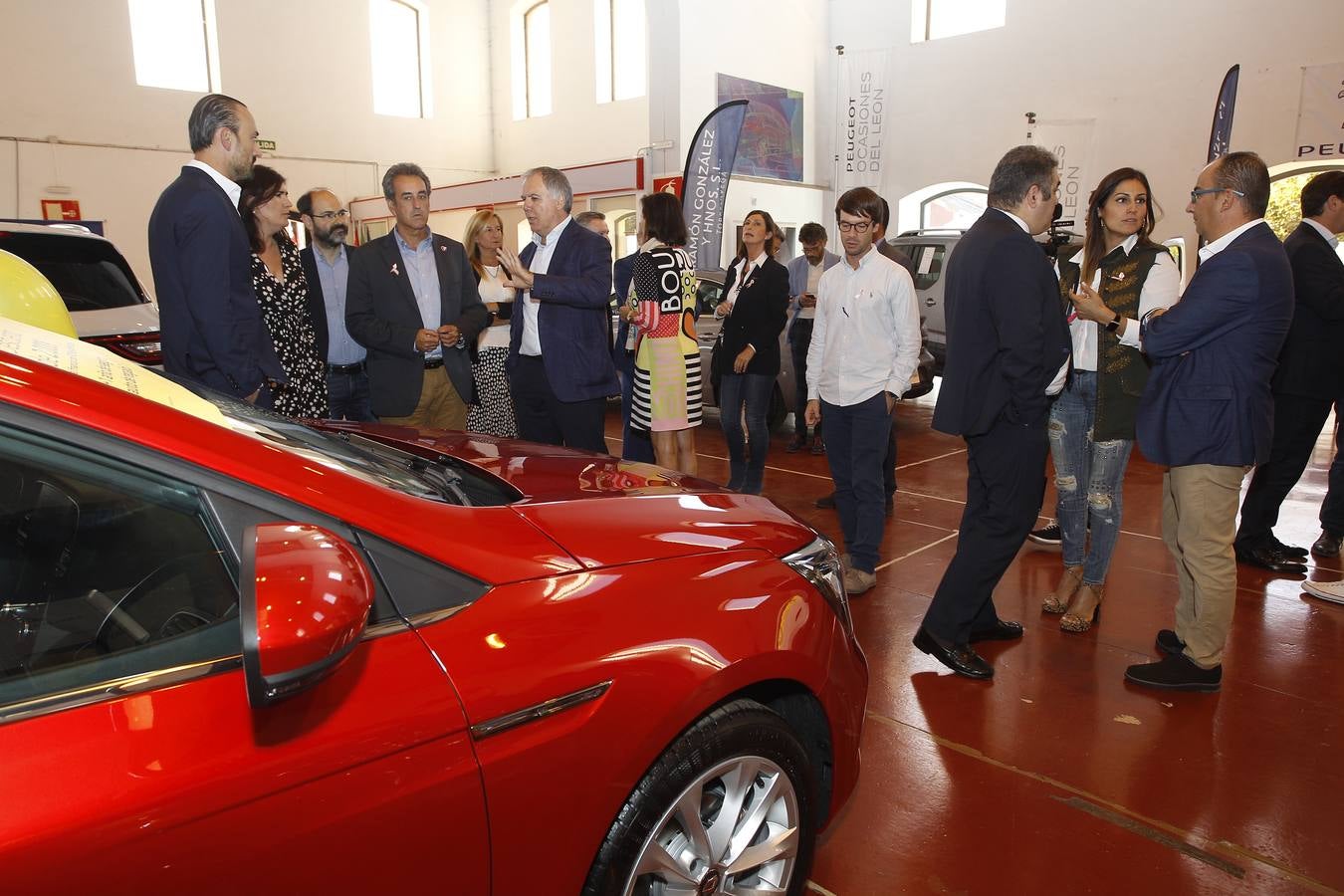 Fotos: Feria de vehículos de ocasión en La Lechera de Torrelavega
