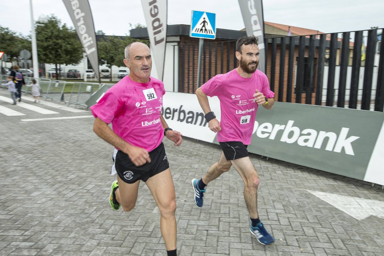 Fotos: Carrera solidaria en Bezana