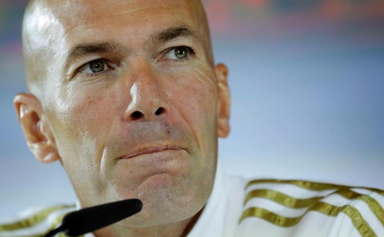 Zinedine Zidane, en conferencia de prensa. 