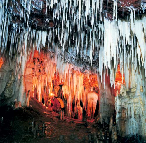 Vista del interior de la cueva del Soplao.