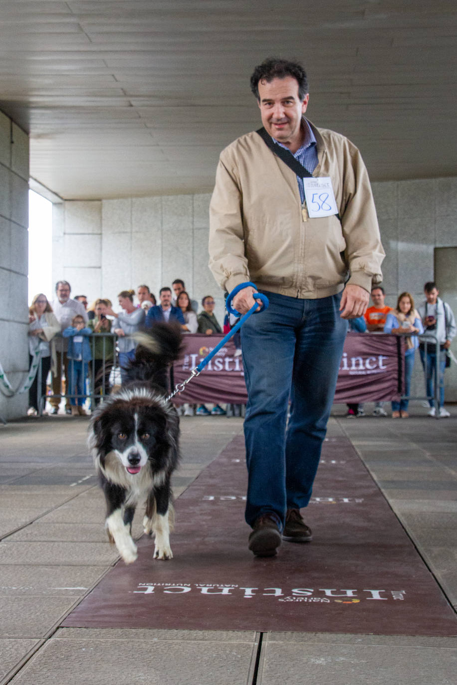 El centro comercial celebró la décima edición de este evento que premió a los perros más bonitos, simpáticos y educados