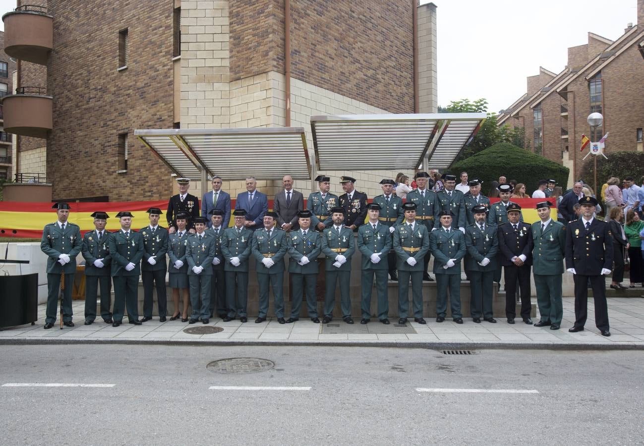 Fotos: Imágenes del acto de celebración del Día de la Guardia Civil en el cuartel de Campogiro
