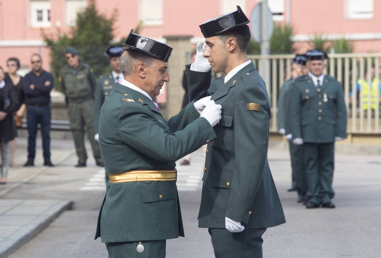 Fotos: Imágenes del acto de celebración del Día de la Guardia Civil en el cuartel de Campogiro