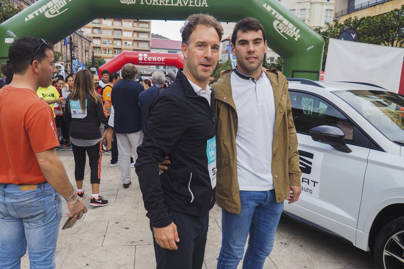 Fotos: La 32ª Marcha Amat reúne en Torrelavega a cientos de personas