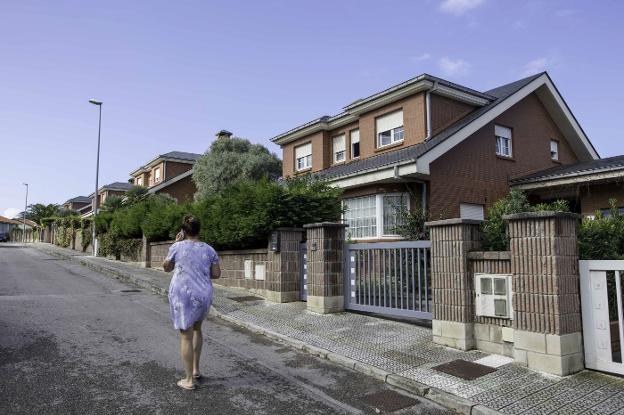 Urbanización Cerrias, en el barrio La Caseta, afectada por orden de derribo.