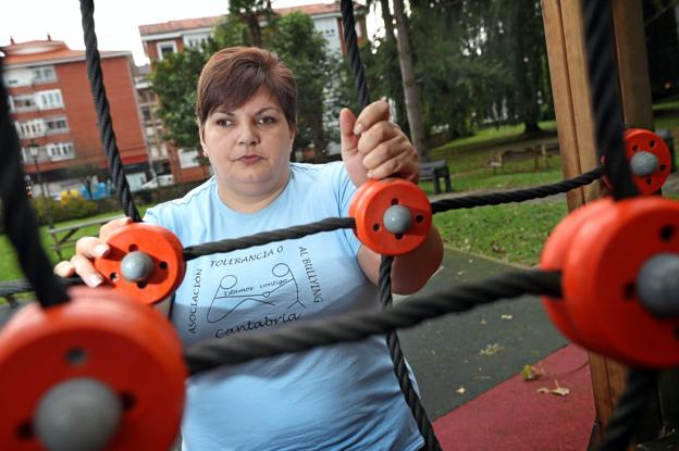 María Blasco, en el parque Conde San Diego, en Cabezón de la Sal