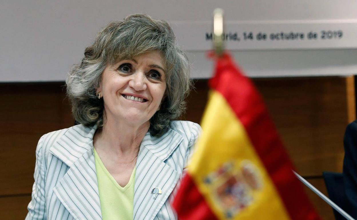 La ministra de Sanidad, Luisa Carcedo. 