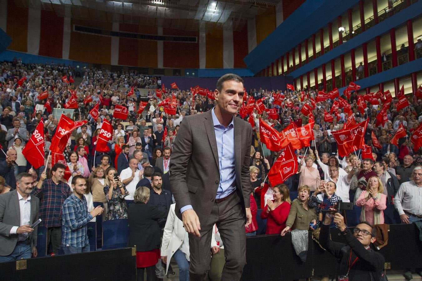 Fotos: Sánchez llena el Palacio