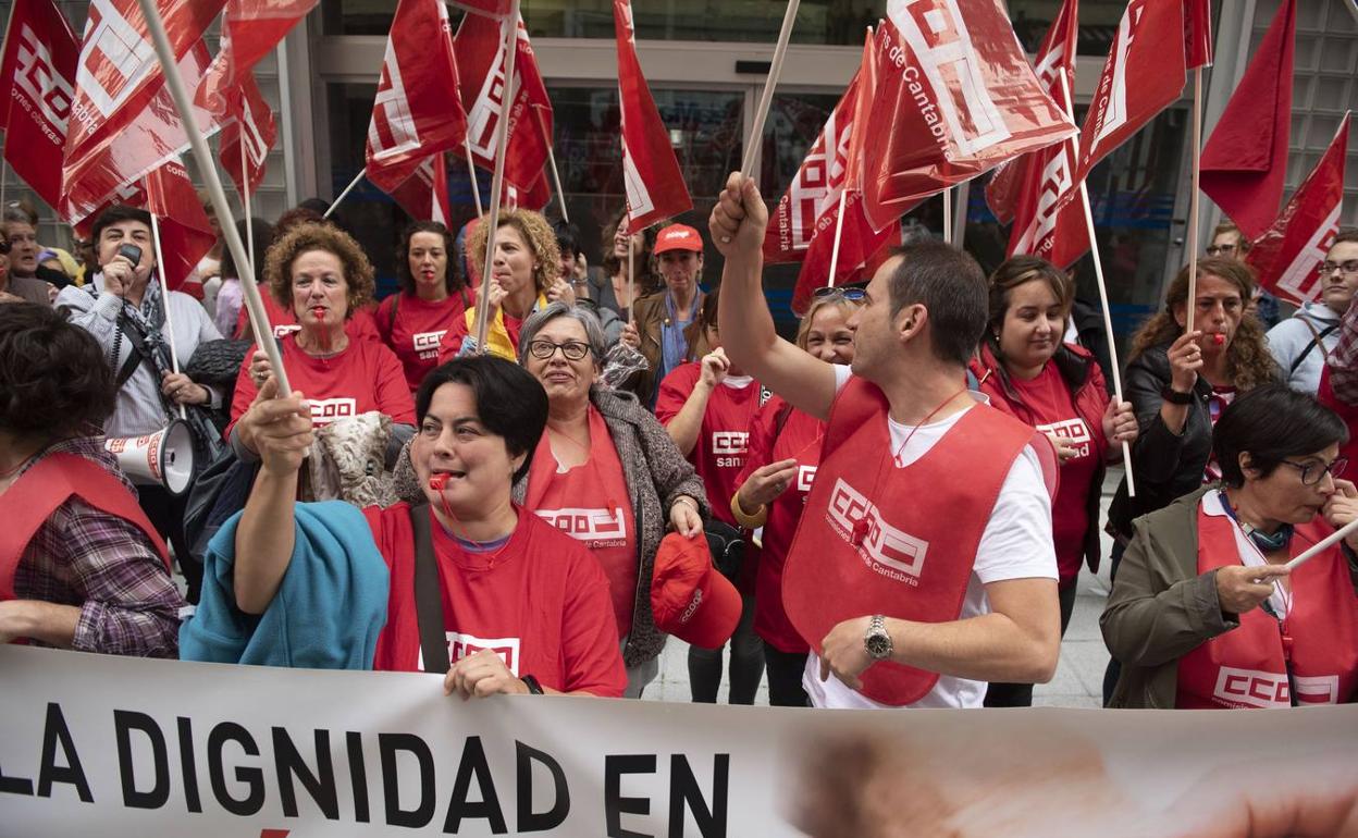 UGT y CC OO advierten a la patronal de dependencia que se ha llegado a «un punto de inflexión» en el nuevo convenio colectivo