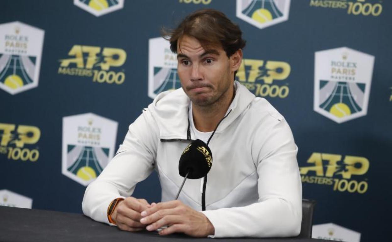 Rafa Nadal, en conferencia de prensa tras retirarse del Masters 1.000 de París-Bercy. 