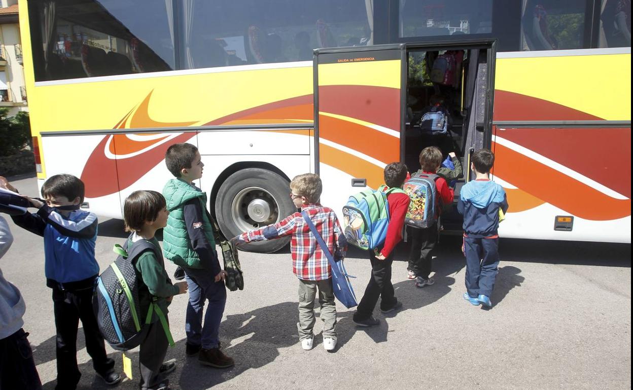 Hoy, reunión en el Orecla para frenar el conflicto del transporte de viajeros