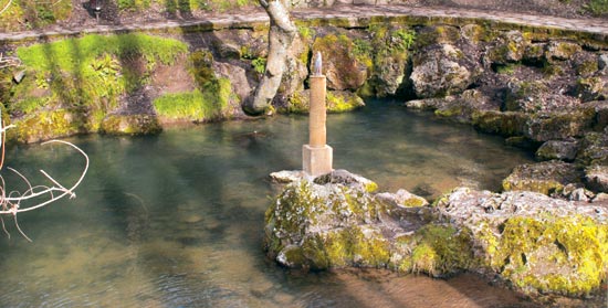 Nacimiento del río Ebro, en Fontibre.