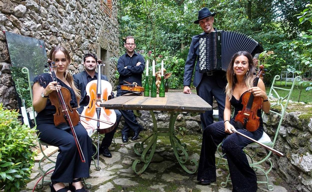 Gorka Hermosa y María Blanchard Strings Ensemble.