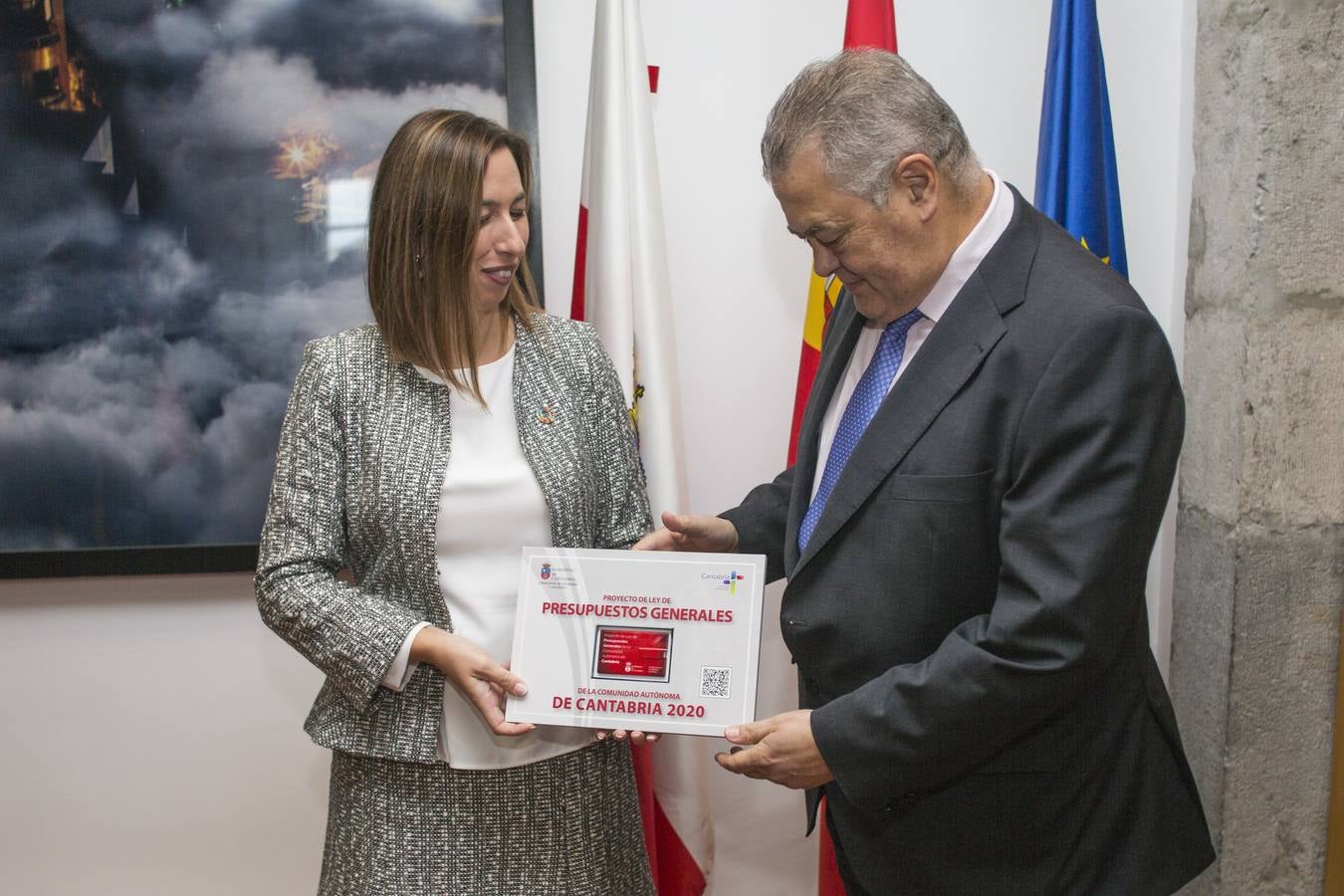 Fotos: La presentación de los Presupuestos, en imágenes