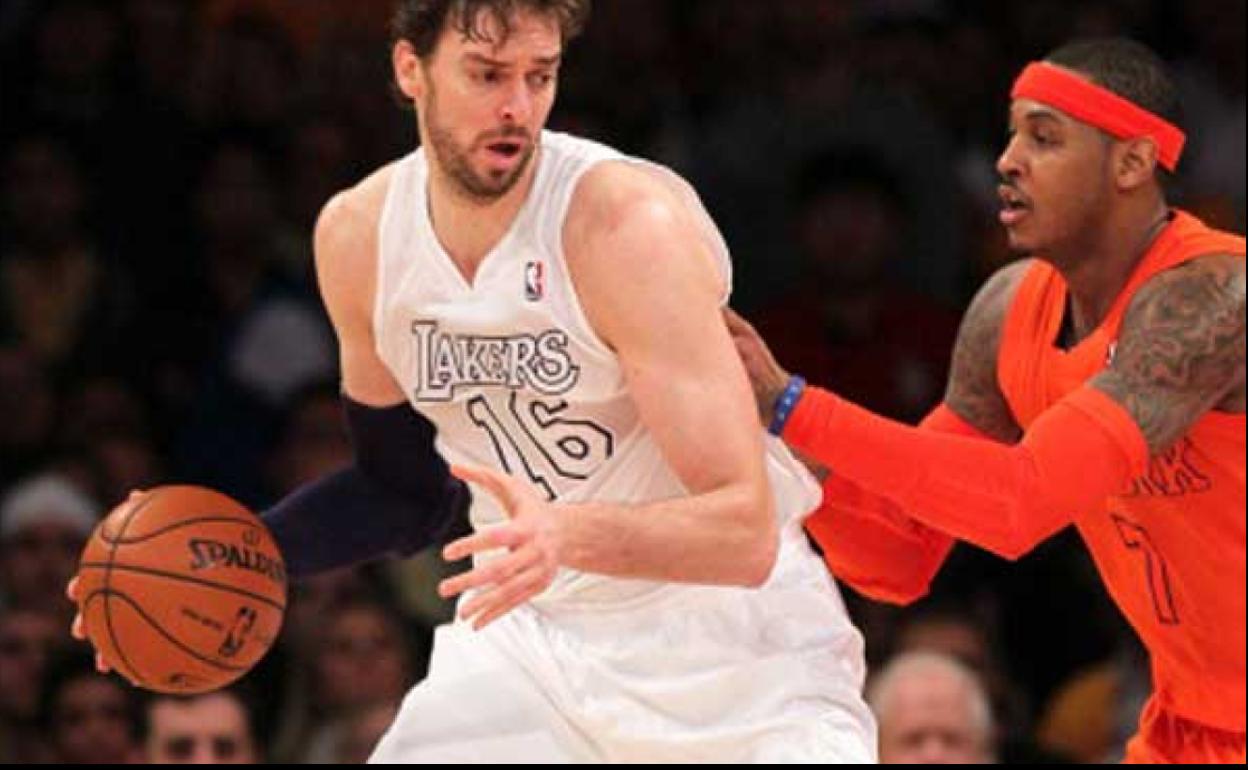 Pau Gasol y Carmelo Anthony en un Lakers-Knicks