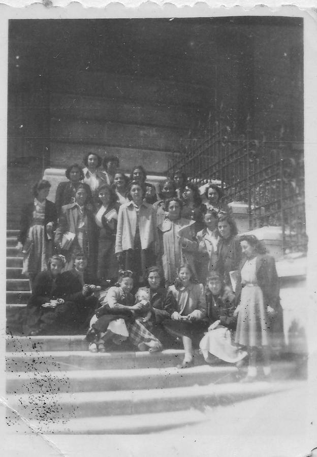 Un grupo de alumnas a mediados de los años 40
