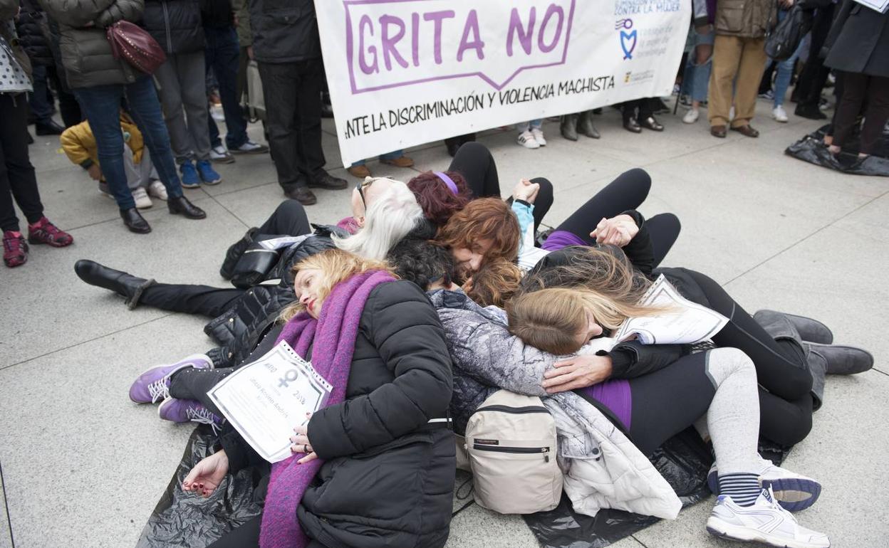 Cantabria se moviliza contra la violencia de género