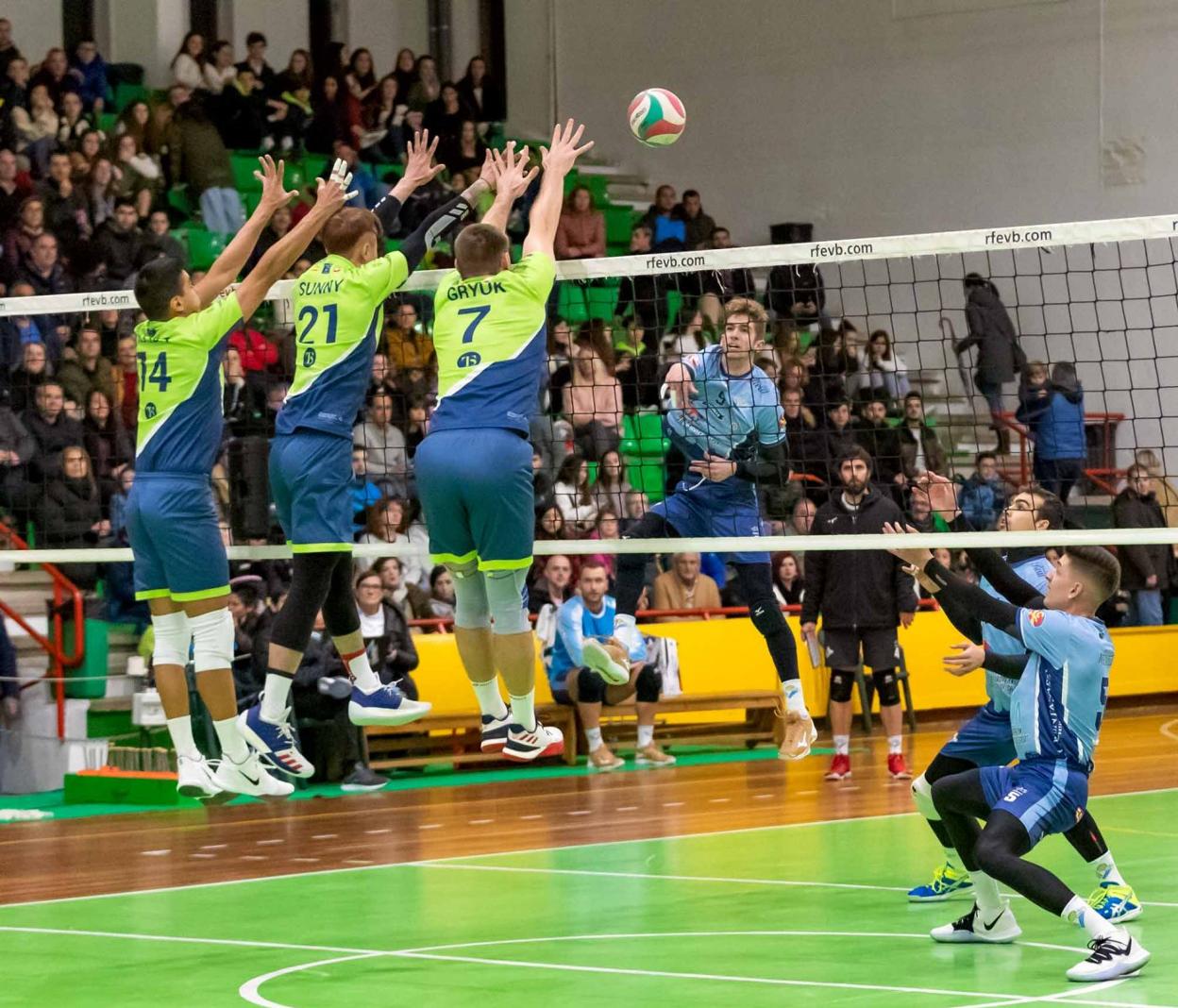 Rojas, Wu y Gryuk, al bloqueo ante el Río Duero Soria. 