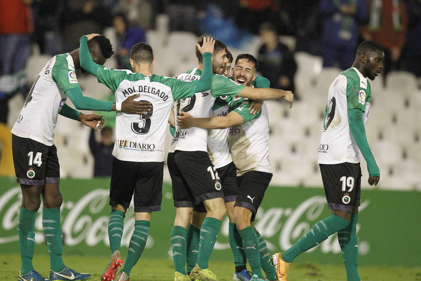 Fotos: El Racing enfrenta al Extremadura en El Sardinero