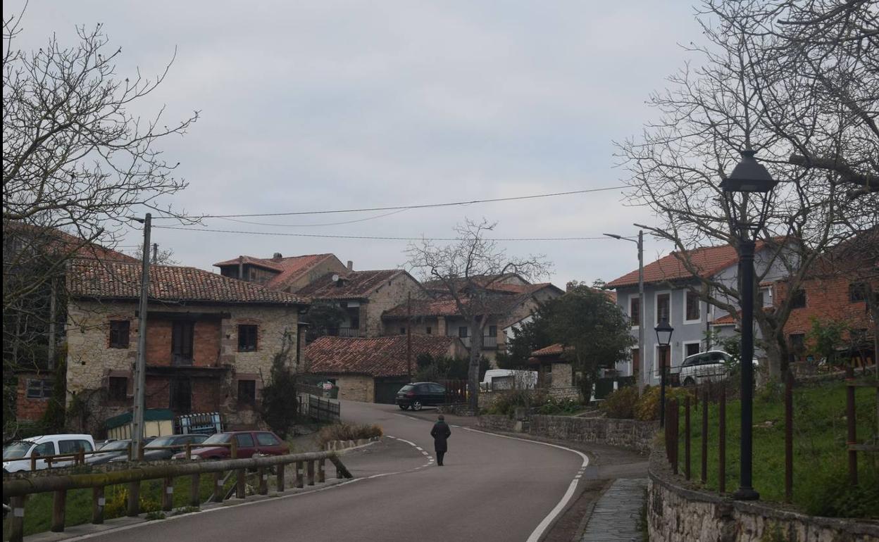 Obras Públicas reparará la carretera que une Bielva y Camijanes