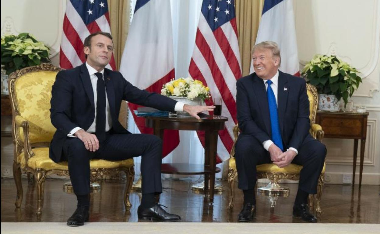 Emmanuel Macron y Donald Trump, durante la rueda de prensa conjunta que ofrecieron en la residencia del embajador estadounidense en Londres.