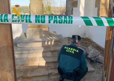 Imagen secundaria 1 - La Guardia Civil mantiene que la rotura de la Cruz de Valdecilla no fue fortuita