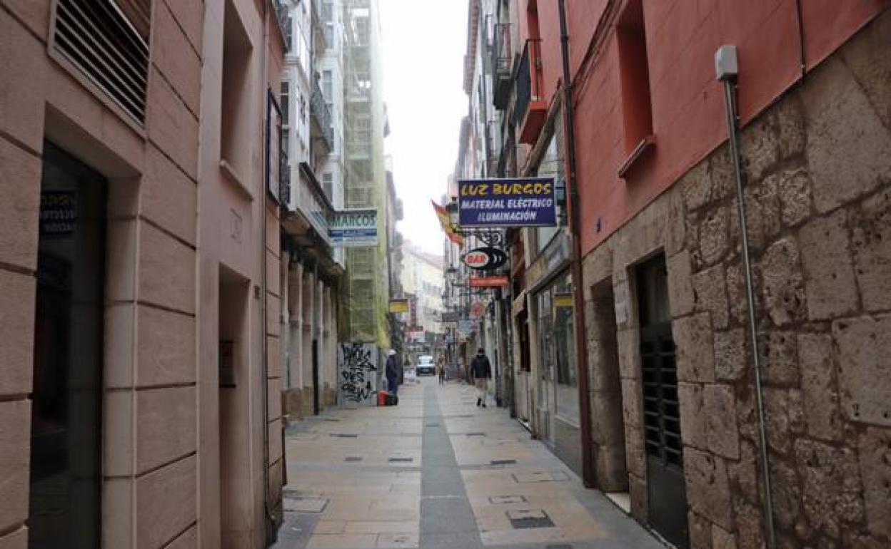 Calle San Lorenzo de Burgos, lugar donde está la vivienda de la mujer herida.