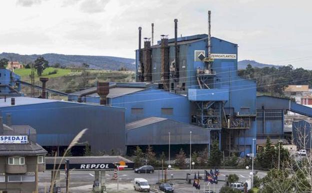 Ferroatlántica aplicará de «forma inmediata» un ERTE sobre la mitad de la plantilla de Boo