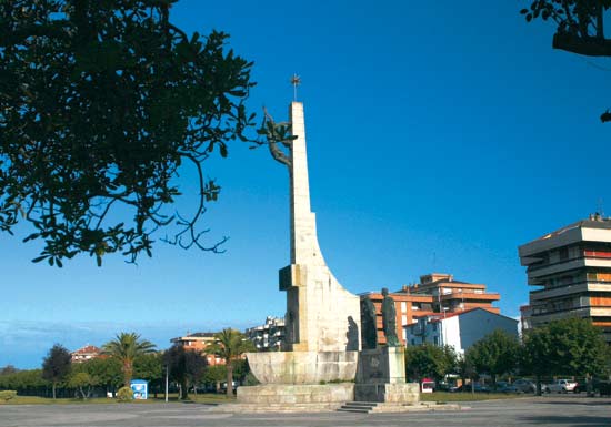 Monumento a Carrero Blanco.