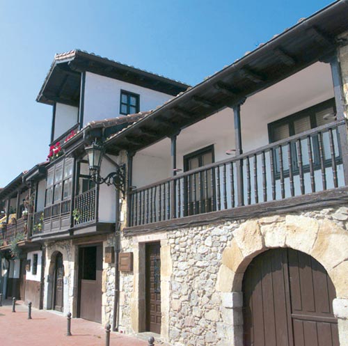 Calle San Juan, en Escalante.