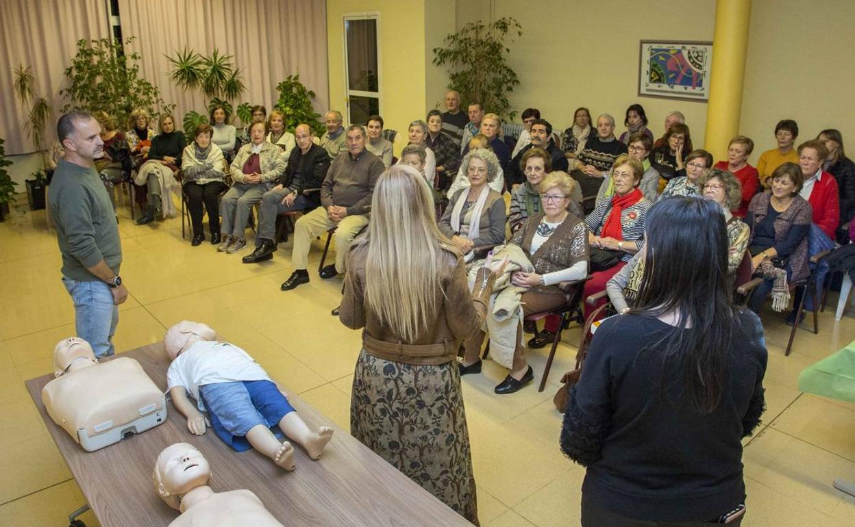 Los Miércoles Saludables llegan a su fin con una charla sobre tecnología y salud