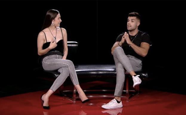 Con Adara, su ex-pareja y ganadora del 'reality'.