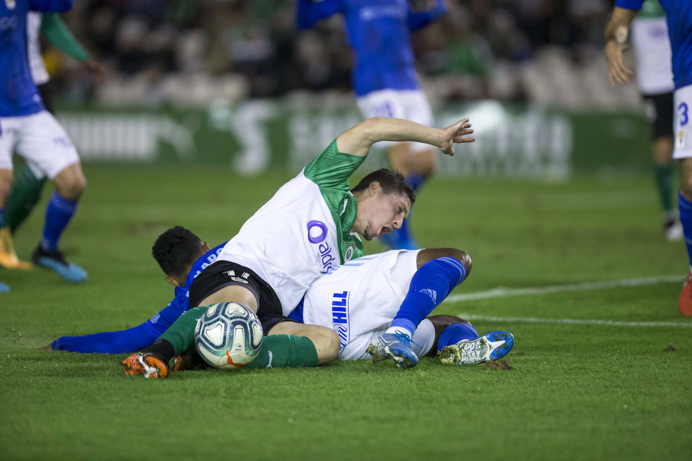 Fotos: Los momentos del Racing-Oviedo