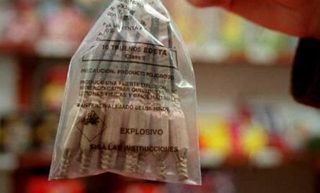 Detectados 6 establecimientos con material pirotécnico sin licencia de venta