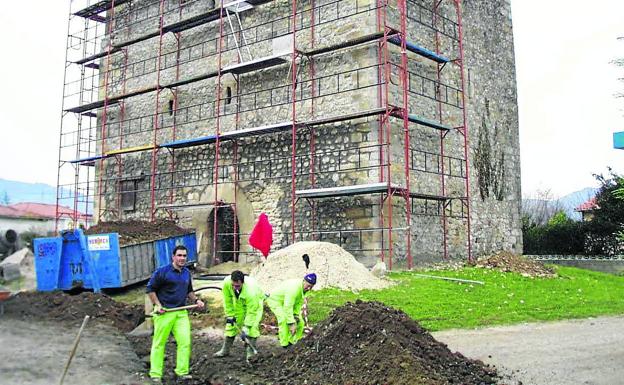 Desde 1999, Gobierno regional, Ayuntamiento de San Felices y la Fundación Botín financiaron la restauración