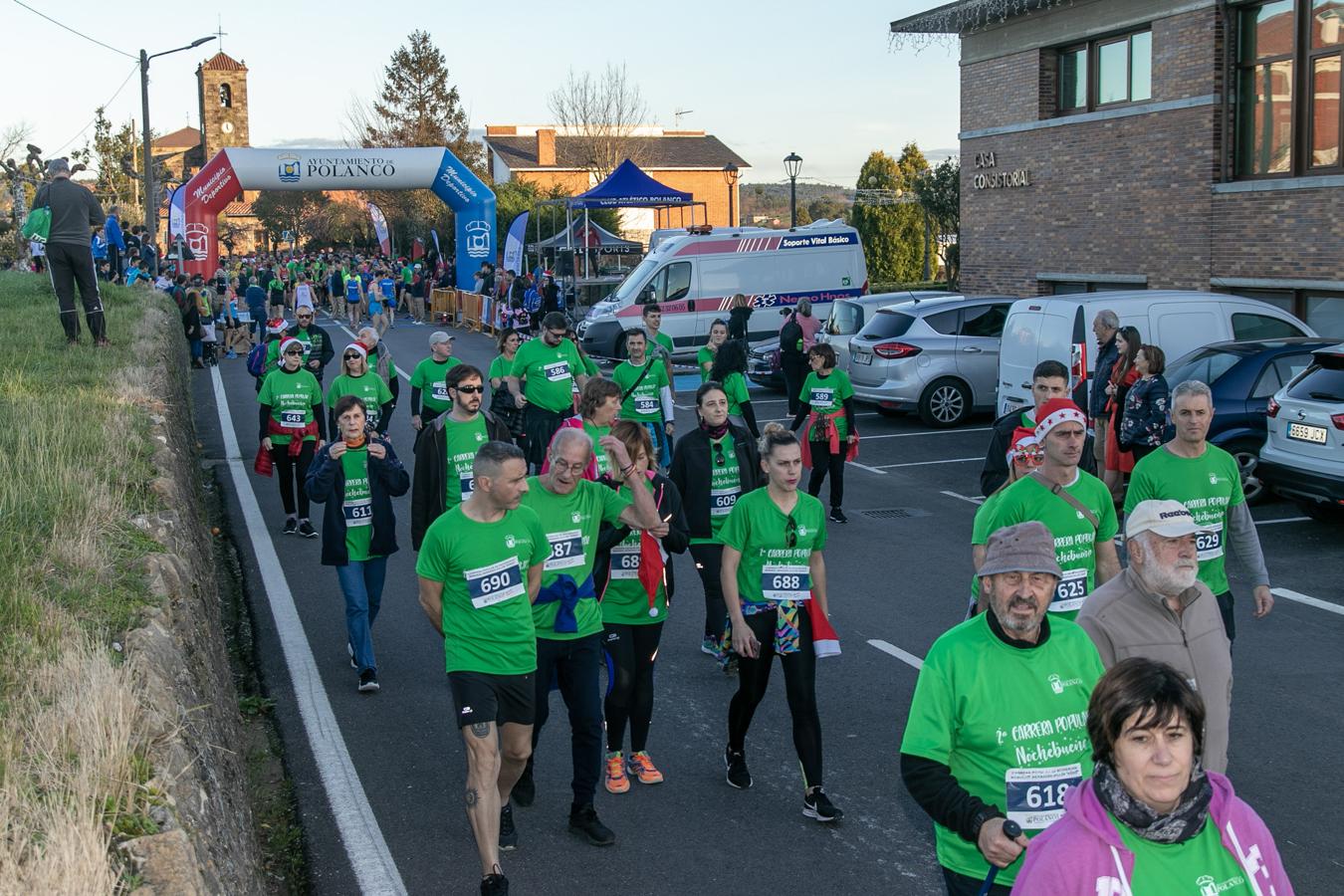 Fotos: Solidariada a zancadas