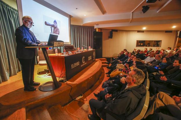 La alcaldesa afirma que el proyecto del Reina Sofía «no se ha parado» y está cada vez más cerca