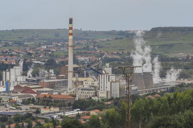 Solvay reitera que la nueva caldera mejorará la calidad del medio ambiente