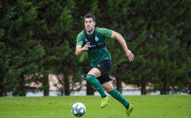 Jon Ander se lesionó en el entrenamiento del lunes.