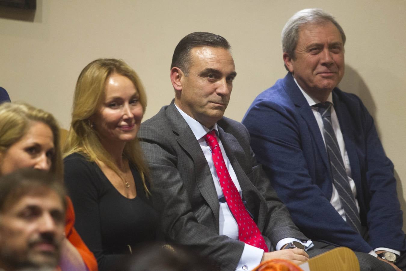 Esther Alcocer Koplowitz, con Manuel Iturbe (Banco Santander) y José Ramón Álvarez (Aspla).