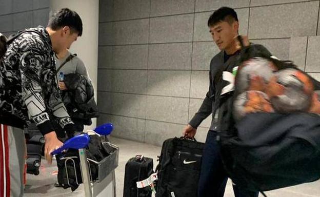 llegada del Wuhan Zall al aeropuerto de Málaga.