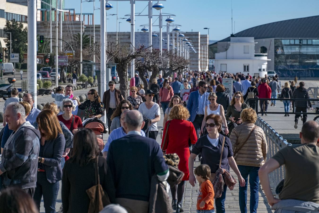 Fotos: Sol y playa en pleno mes de febrero en Cantabria