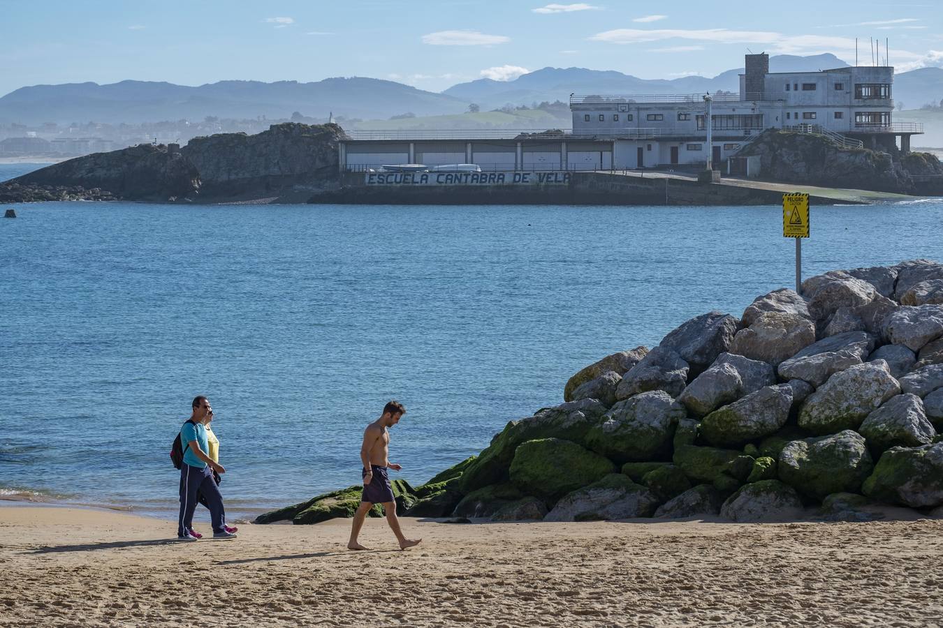 Fotos: Sol y playa en pleno mes de febrero en Cantabria