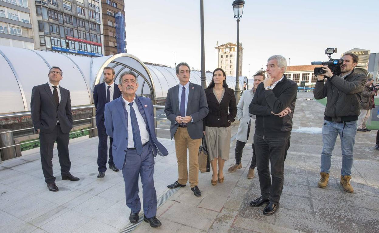 Visita del presidente regional este viernes a la remodelada estación de autobuses.