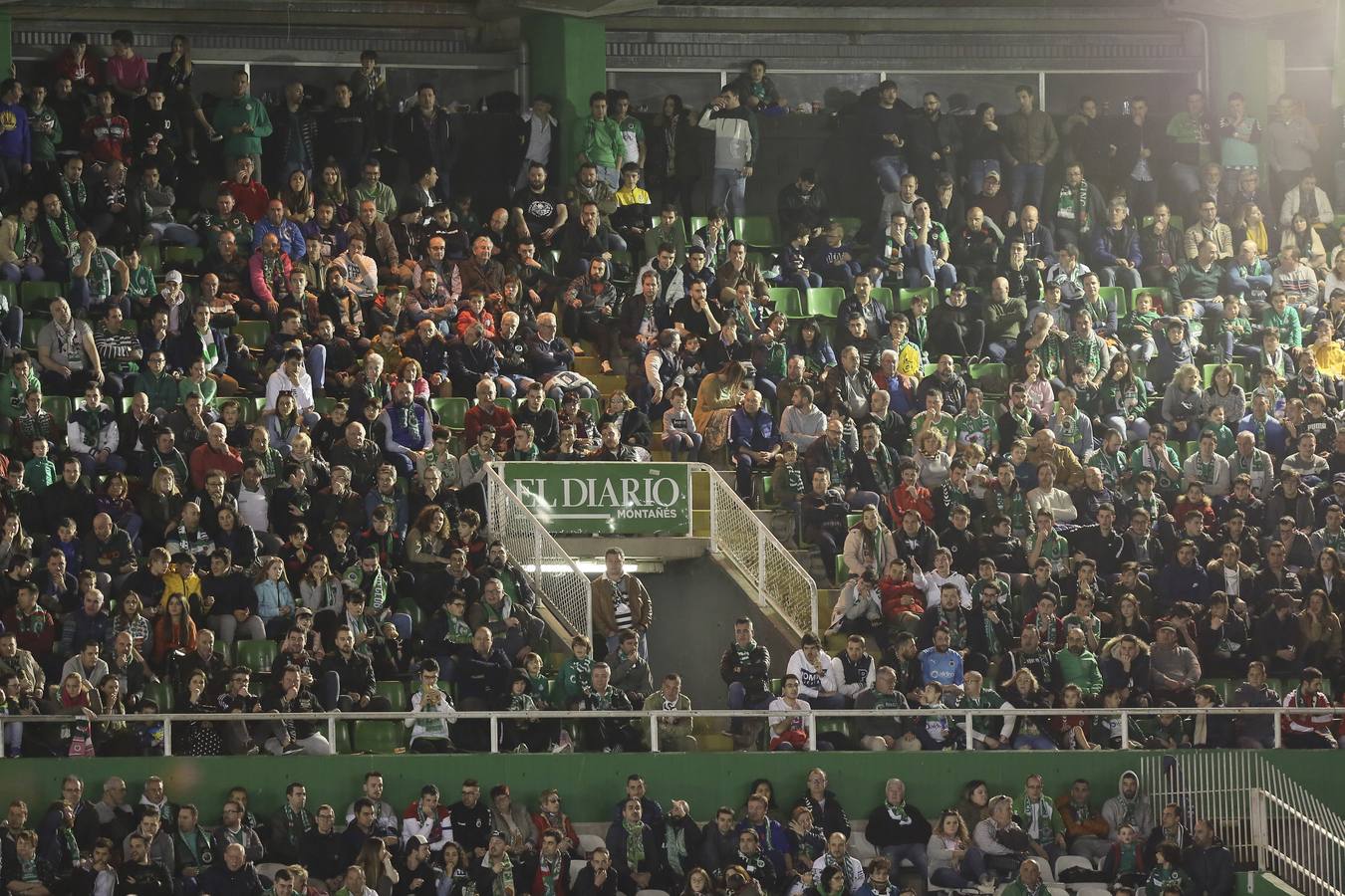 Fotos: Búscate si estuviste en la Tribuna Norte de los Campos de Sport