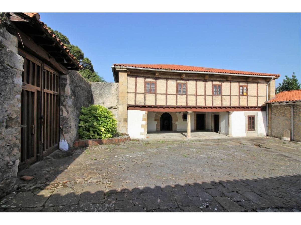 Fotos: El chalet de Heras y su inmensa finca